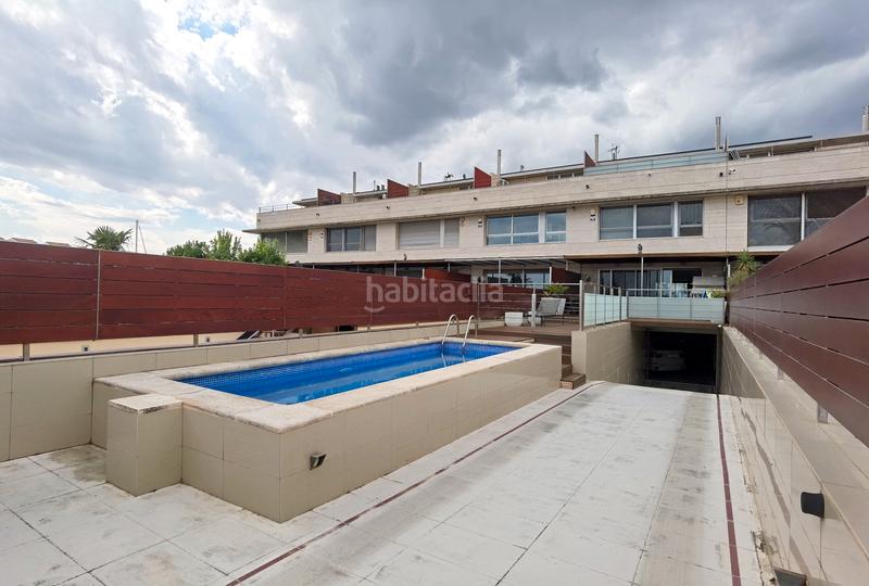 Foto 368c7963-f3a6-48c4-9625-f52fe584fc6e. Maison avec chauffage parking piscine dans Salins - Cavall de Mar Empuriabrava