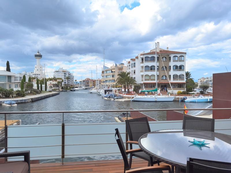 Foto d8063cf1-567d-44b9-8b02-c9a0ccf182a4. Maison avec chauffage parking piscine dans Salins - Cavall de Mar Empuriabrava