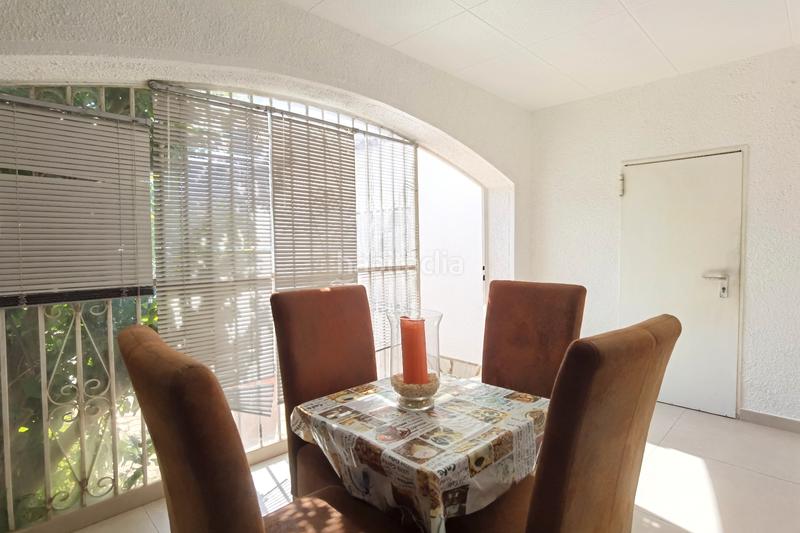 Foto 1001fbb5-bd74-46cd-adc4-372c20ea5dc2. Maison avec cheminée chauffage parking piscine dans Empuriabrava