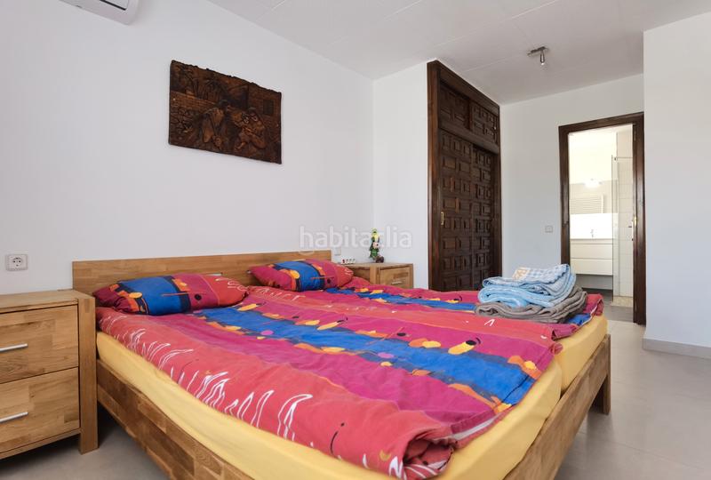 Foto 7819e903-6f67-4aea-94d5-bcc7dab4bb94. Maison avec cheminée chauffage parking piscine dans Empuriabrava