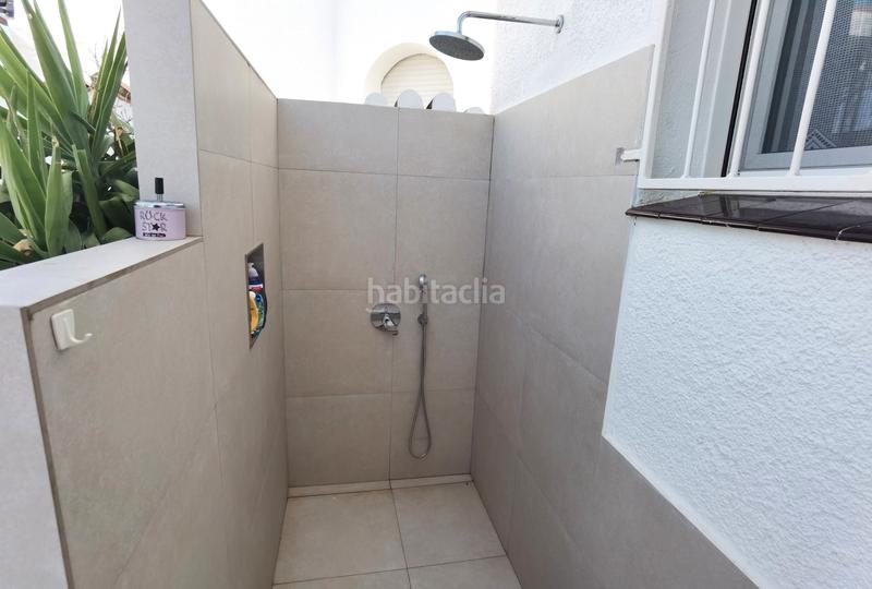 Foto 8457eb2b-55b2-40b6-a7be-dce917748b5c. Maison avec cheminée chauffage parking piscine dans Empuriabrava