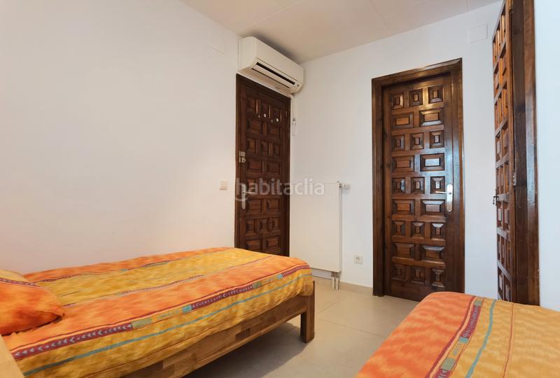 Foto a0b692aa-1ccc-4d52-86e7-3aaacc474d5b. Maison avec cheminée chauffage parking piscine dans Empuriabrava