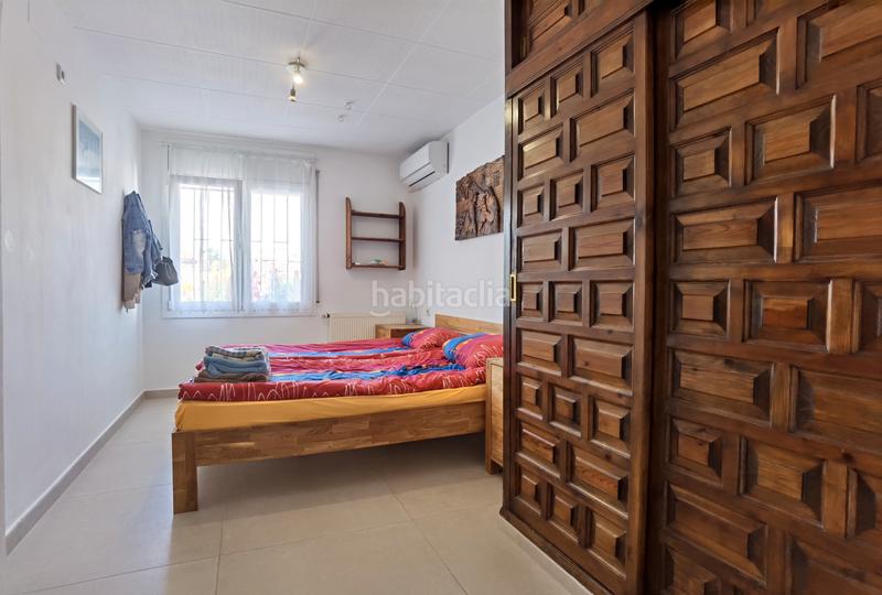 Foto fe57af58-d93c-4d93-91fc-fb6c67abb64d. Maison avec cheminée chauffage parking piscine dans Empuriabrava