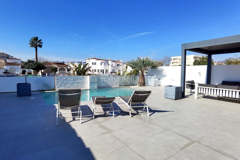 Foto 4db1a229-8206-42bf-82da-a7a571ed4dcb. Casa amb xemeneia aparcament piscina a Francolí - Freser - Noguera Empuriabrava