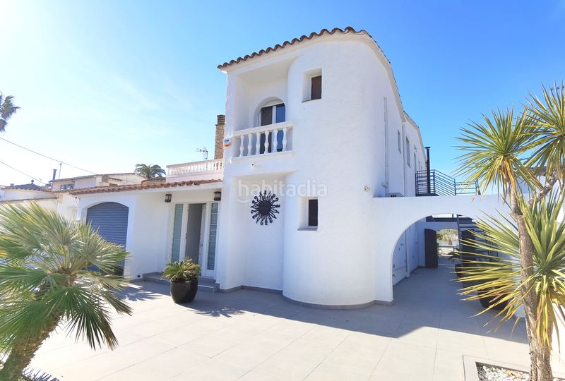 Foto 634bfb8e-76ce-46c3-9ab8-71cbf3f2cbd6. Casa amb xemeneia aparcament piscina a Francolí - Freser - Noguera Empuriabrava