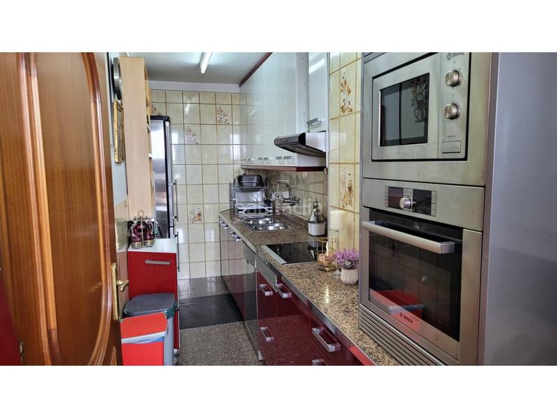 Foto 9e84c5ae-14e9-4c7e-9ddb-6ee57f1d3c78. Piso  en venta en Centre en Centre Badalona