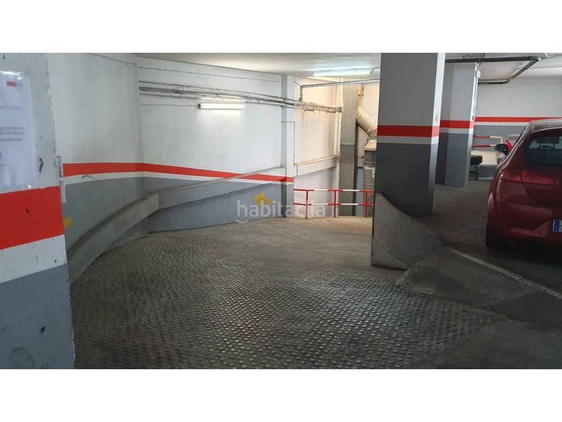 Foto 02941ab4-3e47-4291-a52a-e43a304626d1. Location parking voiture dans Progrés - Pep Ventura Badalona