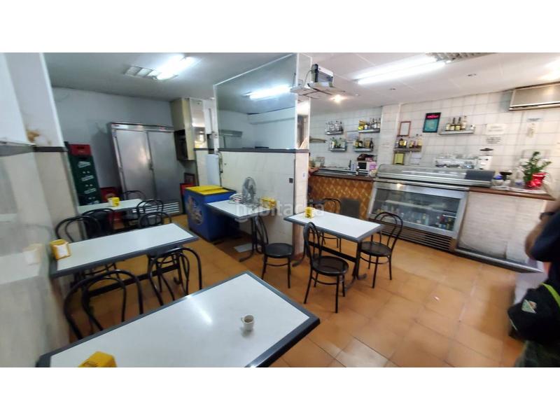 Foto 06ca569e-5aa7-4196-ad18-58bdc4dfd786. Local comercial venta de restaurante en Bufalà Badalona