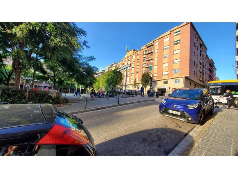 Foto e7ecf893-9e65-437b-a0ce-f98059883158. Local comercial venta de restaurante en Bufalà Badalona