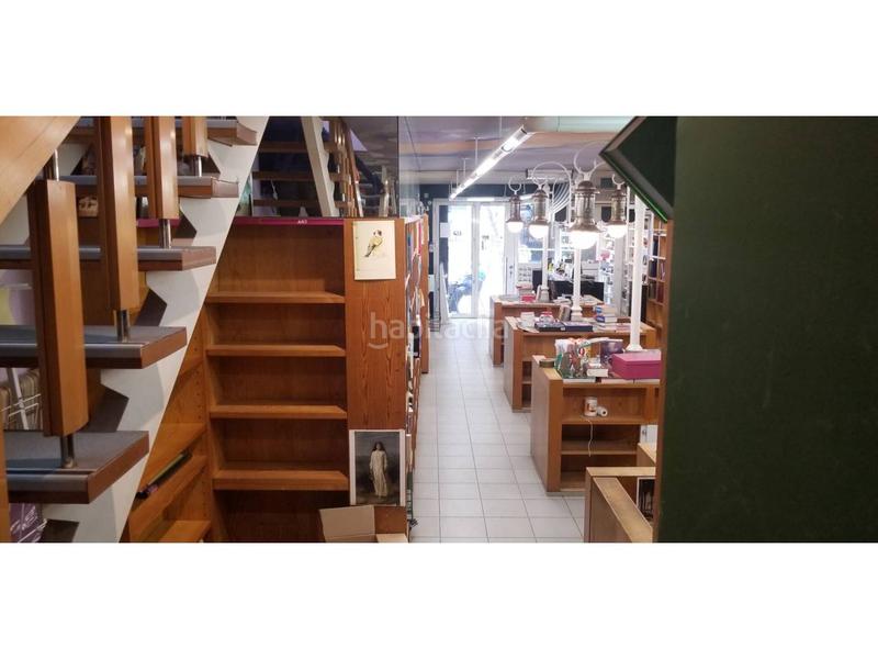 Foto 5a05b56c-1514-4975-8e59-49eb73a6070e. Alquiler local comercial local en alquiler en centre en Badalona