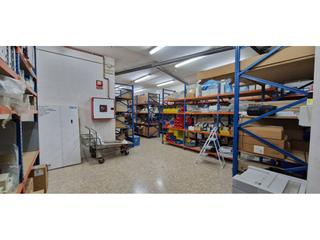 Local Comercial a Progrés - Pep Ventura. Venta de local comercial en badalona
