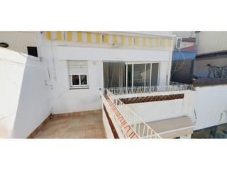 Appartement à Montgat. Montgatestación piso único