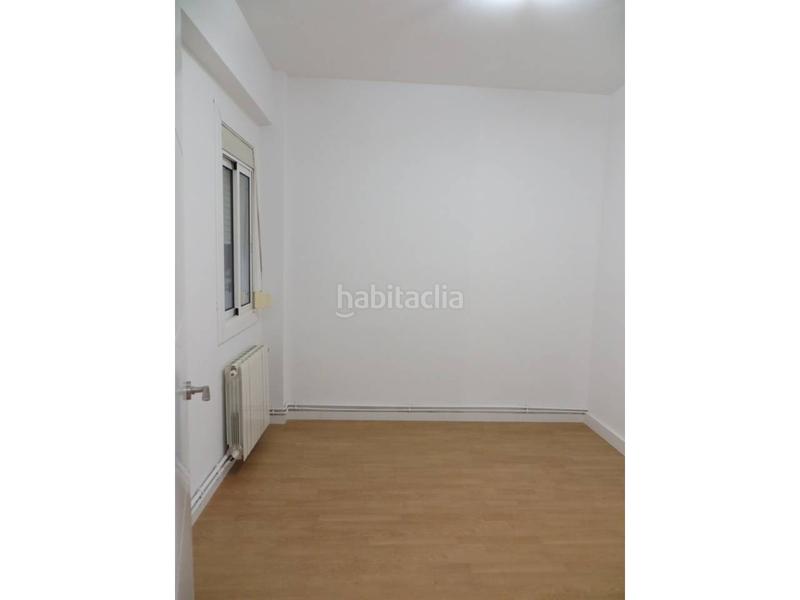 Foto 4032e7b0-91e4-4504-b3a0-3f39fab6338b. Piso venta de piso en Progrés - Pep Ventura Badalona