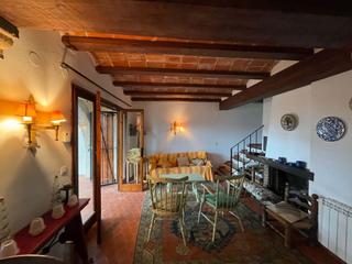 Casa adossada a Golf Costa Brava. Casa rustica con mucho encanto
