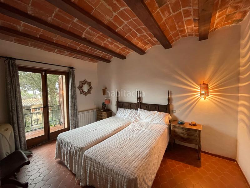 Foto 954e4cb8-76ea-43b5-9de4-d94773d188f1. Casa adossada amb xemeneia a Golf Costa Brava Santa Cristina d´Aro