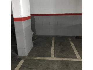 Lloguer Aparcament cotxe a Centre. Parking en alquiler en centre