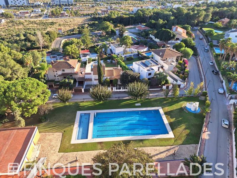 Foto b079b325-01bb-43d1-84d8-57a8e747ca93. Ático exclusivo ático en santa bárbara con vistas panorámicas y únicas. en Sitges