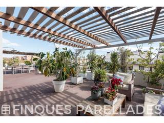 Àtic a Sant Joan. Escpectacular ático dúplex con gran terraza en el centro de vila