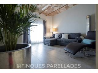 Appartement à Centre. Piso reformado con encanto arquitectónico y acabados modernos  c