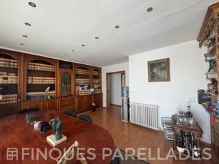Appartement à Centre. Gran piso con terraza y mucha luz en el corazón de sitges