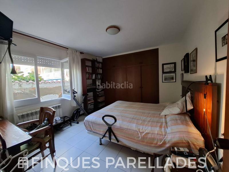 Foto 43f94d86-7b1a-4bba-8610-412defc8fa51. Piso  en venta junto a la playa de sant sebastian en Sitges