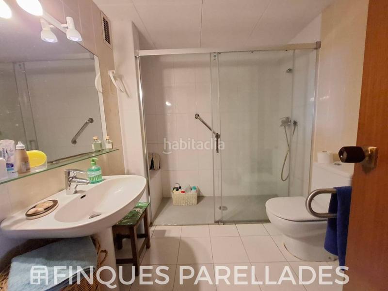 Foto b7771a48-963a-4431-afc6-c24f48990bd0. Piso  en venta junto a la playa de sant sebastian en Sitges