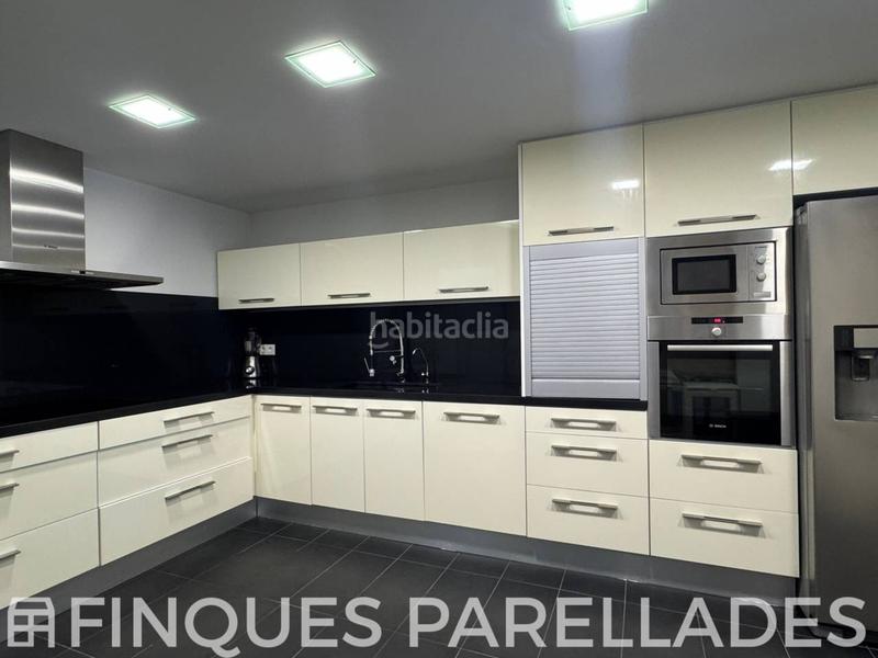 Foto 837ea255-94f4-4f34-a4c2-0277de3db4e4. Appartamento con riscaldamento parcheggio in Aiguadolç - Sant Sebastià Sitges
