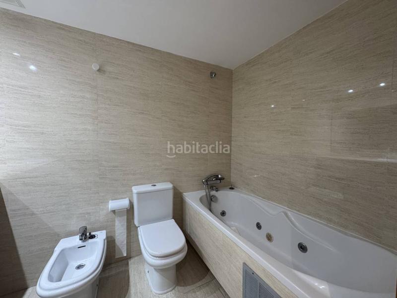 Foto 04581dcc-34d2-4d2c-b7da-6bc3d4731157. Location attique avec chauffage parking piscine dans Sitges