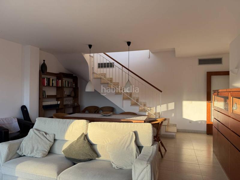 Foto 3008492d-5c5f-4a73-beff-c3c6349ab532. Location attique avec chauffage parking piscine dans Sitges