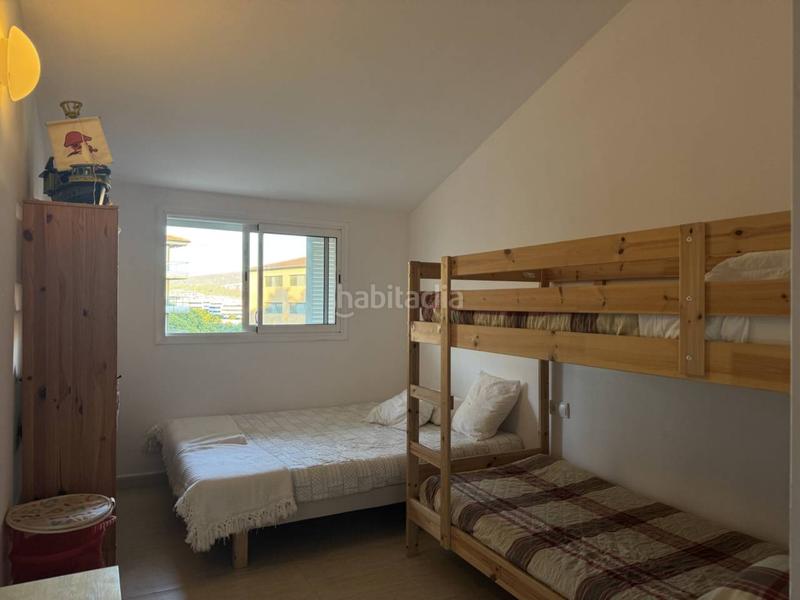 Foto 886e49e8-ffc0-4c28-9ed8-ac1686ae0fc1. Location attique avec chauffage parking piscine dans Sitges