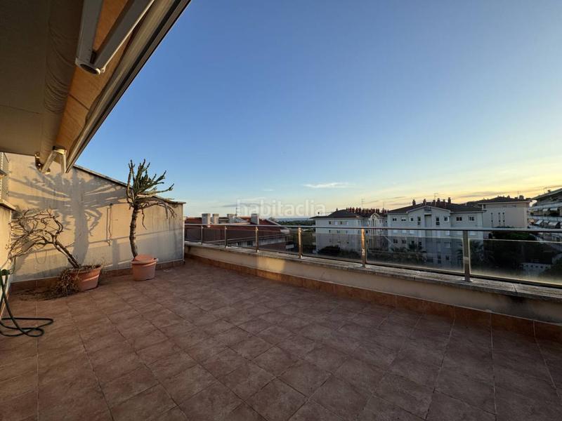 Foto 03eaaa1b-7b5a-4f95-a33b-c3b372b4c315. Miete dachwohnung mit heizung parking pool in Can Pei Sitges