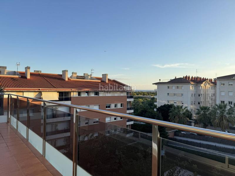 Foto 84eea001-4ddb-4bf7-8c7a-fc88e210e08f. Miete dachwohnung mit heizung parking pool in Can Pei Sitges