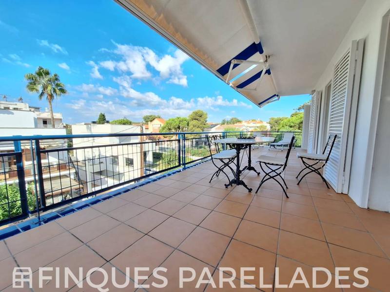 Foto 46a53018-271a-44e2-9941-3c3691738725. Attico con riscaldamento parcheggio in Can Girona - Terramar - Vinyet Sitges