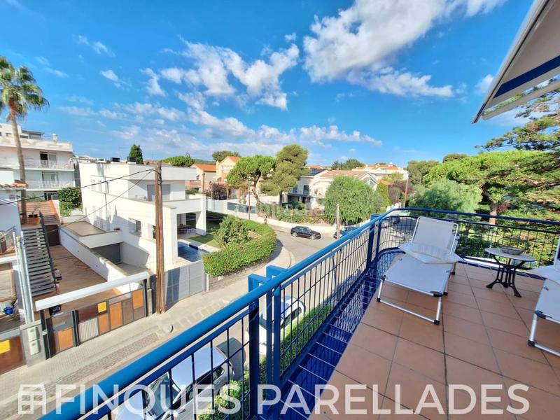 Foto 90841f64-1c8d-4043-9715-839e91ad80c8. Attico con riscaldamento parcheggio in Can Girona - Terramar - Vinyet Sitges