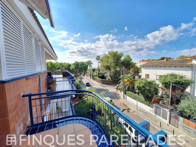 Foto 0b48680f-c4a2-4d0f-bf19-5fecac936561. Àtic amb calefacció aparcament a Can Girona - Terramar - Vinyet Sitges