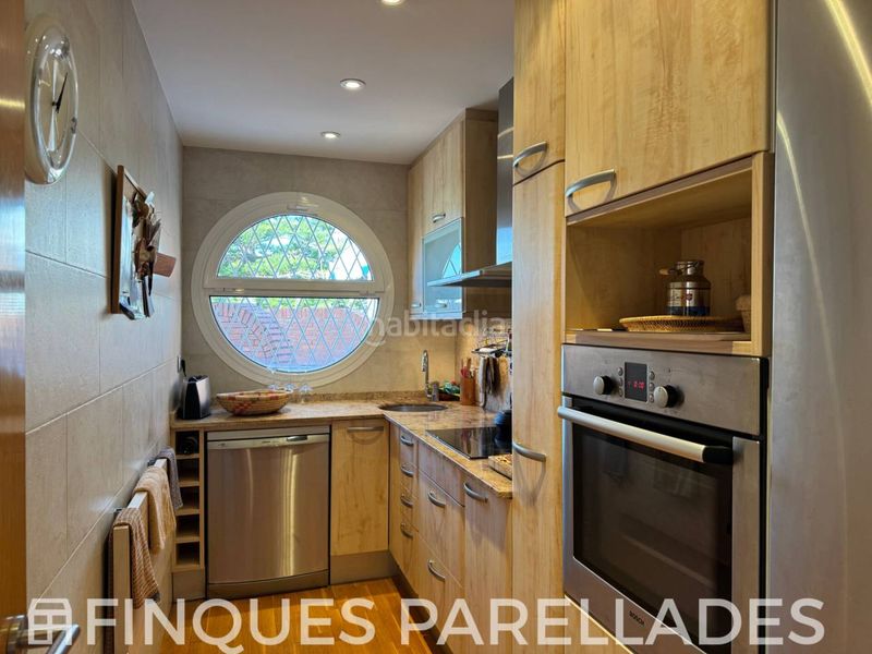 Foto 0b504501-e3eb-433b-a067-a8f2d0b30ebc. Àtic amb calefacció aparcament a Can Girona - Terramar - Vinyet Sitges