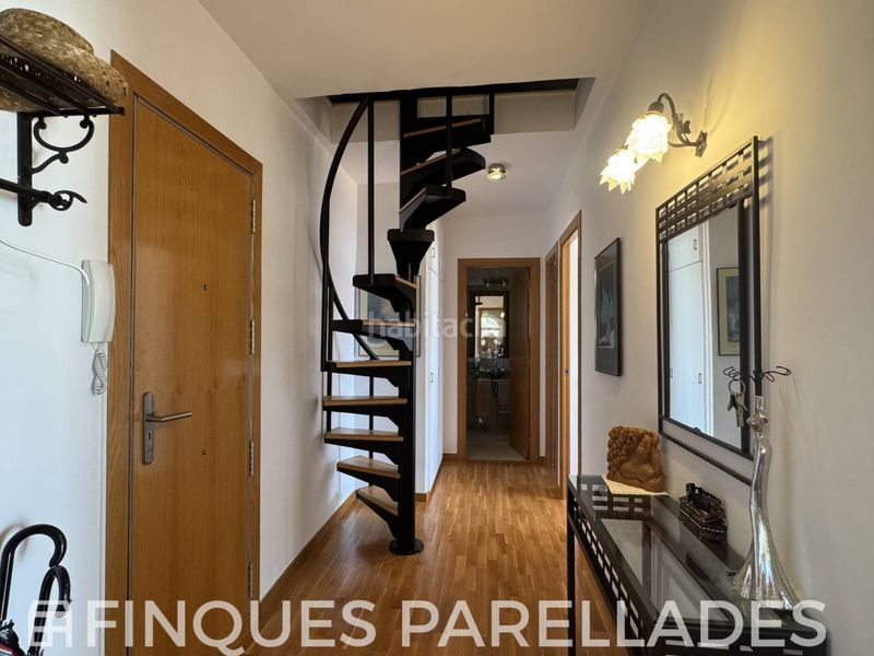 Foto 7b83cd5f-aa49-47fc-8f83-249d57b9ffc6. Àtic amb calefacció aparcament a Can Girona - Terramar - Vinyet Sitges