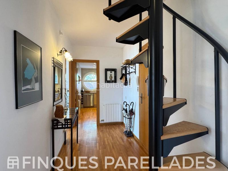 Foto 9b22b0e0-490e-4b57-8afc-1a845d76878b. Àtic amb calefacció aparcament a Can Girona - Terramar - Vinyet Sitges