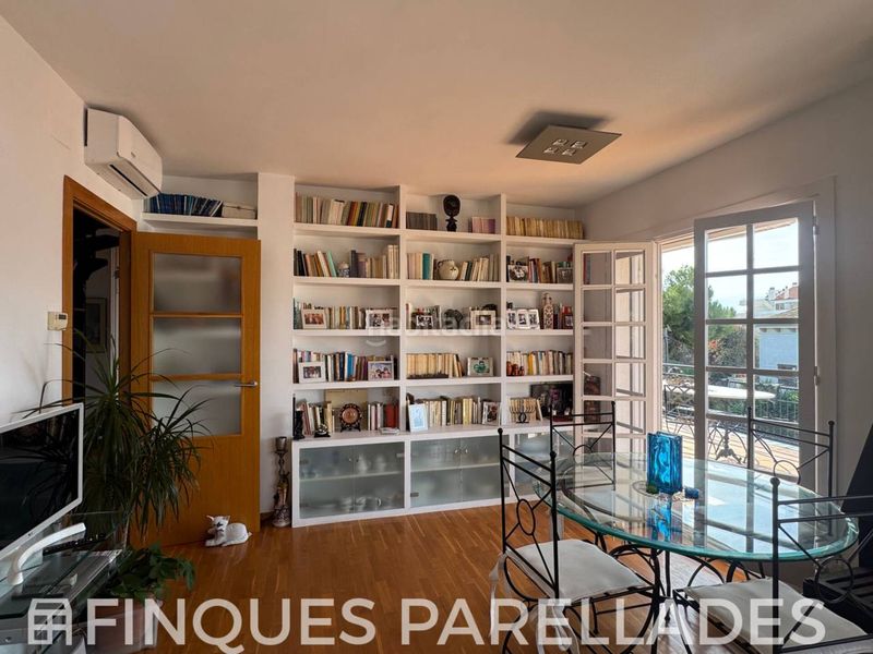 Foto ace04f72-5c5b-487d-8280-970696eb3237. Àtic amb calefacció aparcament a Can Girona - Terramar - Vinyet Sitges