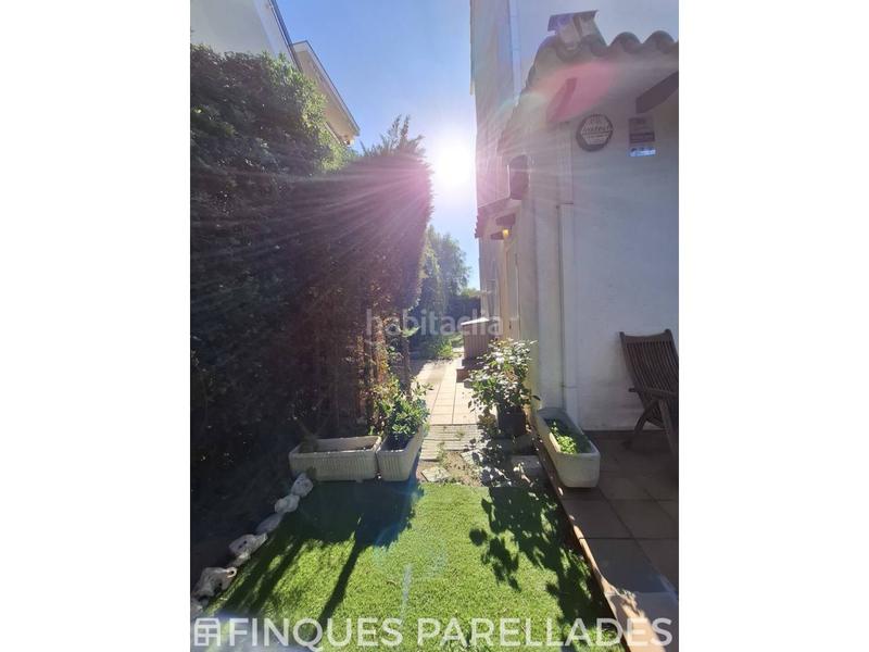 Foto 49ceb8d6-45ff-4042-a7e3-15e12ff19a25. Doppelhaus mit heizung parking in Can Girona - Terramar - Vinyet Sitges