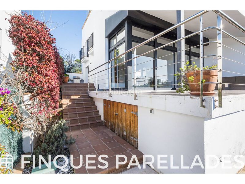 Foto 02c01e63-8170-4a6e-b402-6eca74e44f60. Casa amb calefacció aparcament piscina a Vallpineda - Rocamar Sant Pere de Ribes