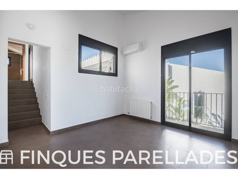 Foto 1f189eff-b355-443a-8bc8-00cf778e391e. Casa amb calefacció aparcament piscina a Vallpineda - Rocamar Sant Pere de Ribes