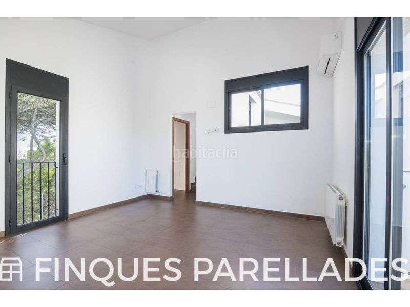 Foto 8cf1c26f-dd71-4128-92ff-1f3e9758754e. Casa amb calefacció aparcament piscina a Vallpineda - Rocamar Sant Pere de Ribes