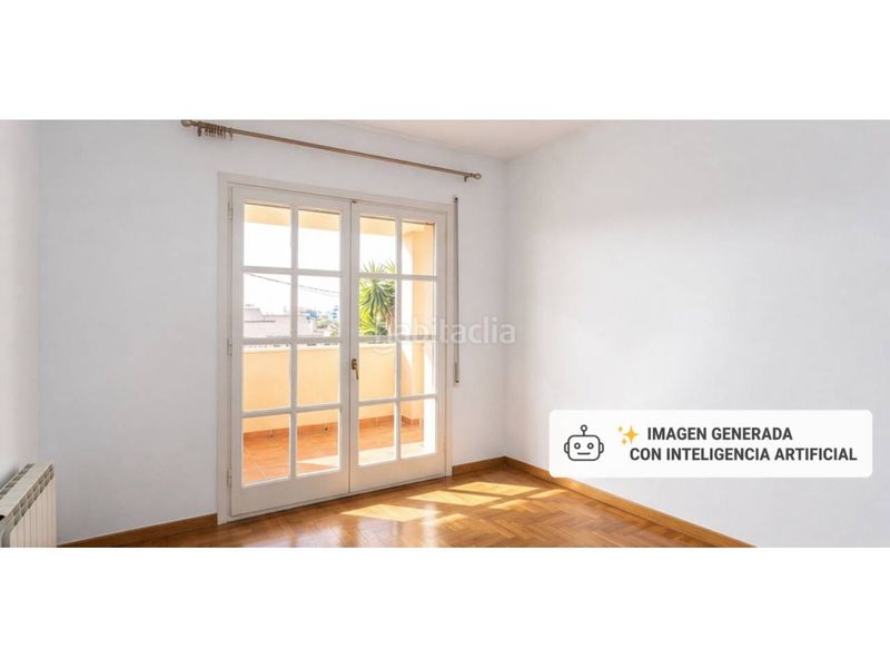 Foto d5d24982-90a3-419b-b14c-873ec4ed8a93. Casa aparellada amb calefacció aparcament piscina a Sitges