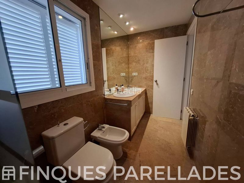 Foto a8e7b08f-da8b-4fbe-b0f0-cd47cd462476. Casa aparellada amb calefacció aparcament a Can Girona - Terramar - Vinyet Sitges