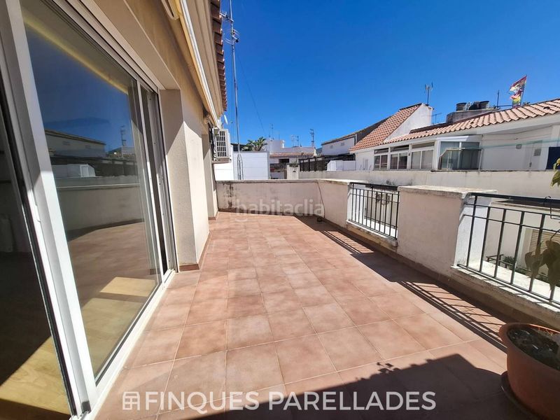 Foto 1e27f499-b51e-4990-8ec6-5ad77c6e86a9. Àtic amb calefacció a Els Molins - Pins Vens Sitges