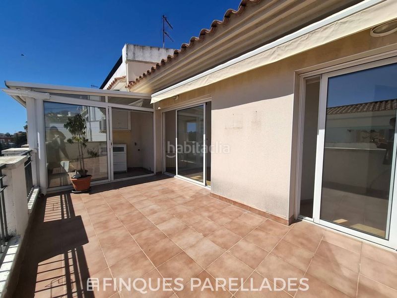 Foto baa3551f-82d1-42dd-ba78-373acc591f61. Àtic amb calefacció a Els Molins - Pins Vens Sitges