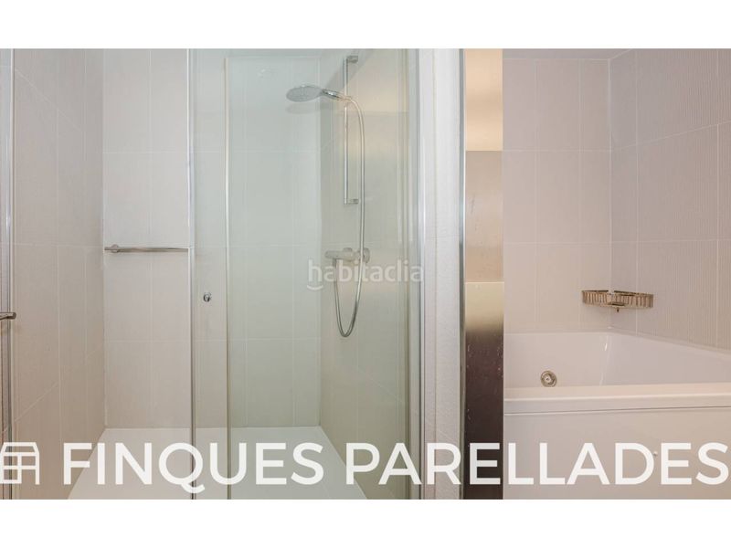 Foto a63a4ec2-7f23-4b8d-b3f1-5e27d0f08e6c. Pis amb calefacció aparcament a Aiguadolç - Sant Sebastià Sitges