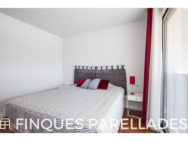 Foto cfde3e8f-b3c8-4980-ac71-603c2d106eb3. Pis amb calefacció aparcament a Aiguadolç - Sant Sebastià Sitges