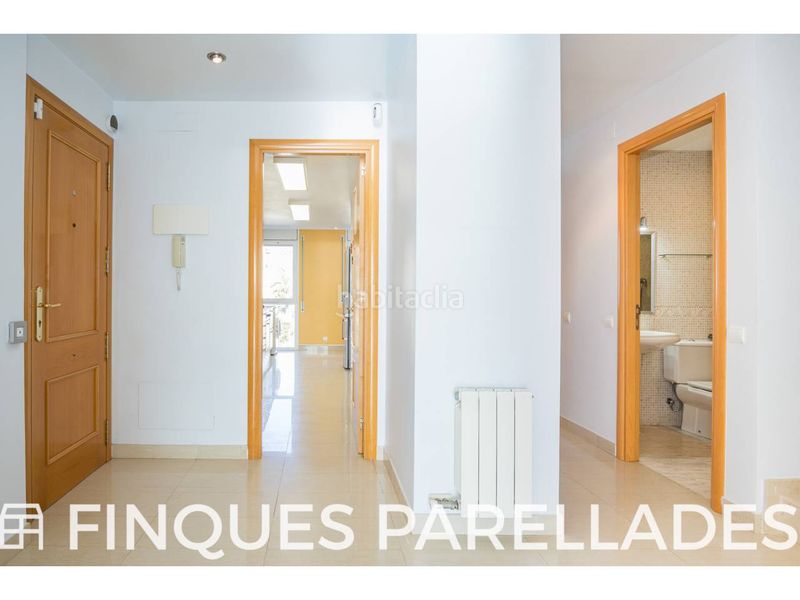 Foto d1ef3c85-3114-4569-8b97-0e51463cb3fa. Àtic amb calefacció aparcament piscina a Can Pei Sitges